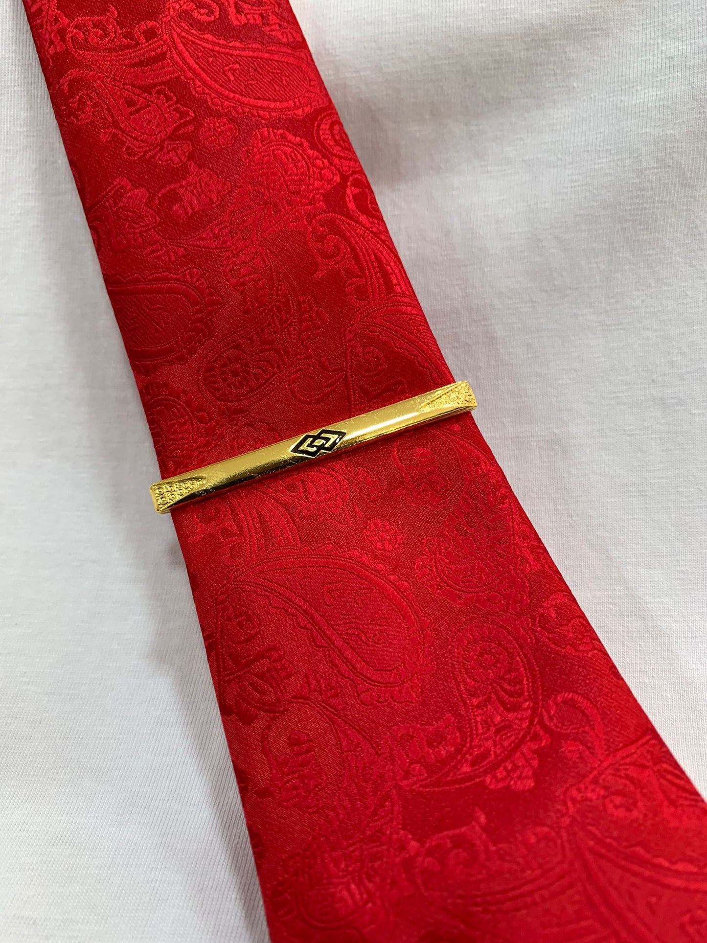 PRENDEDOR DE GRAVATA