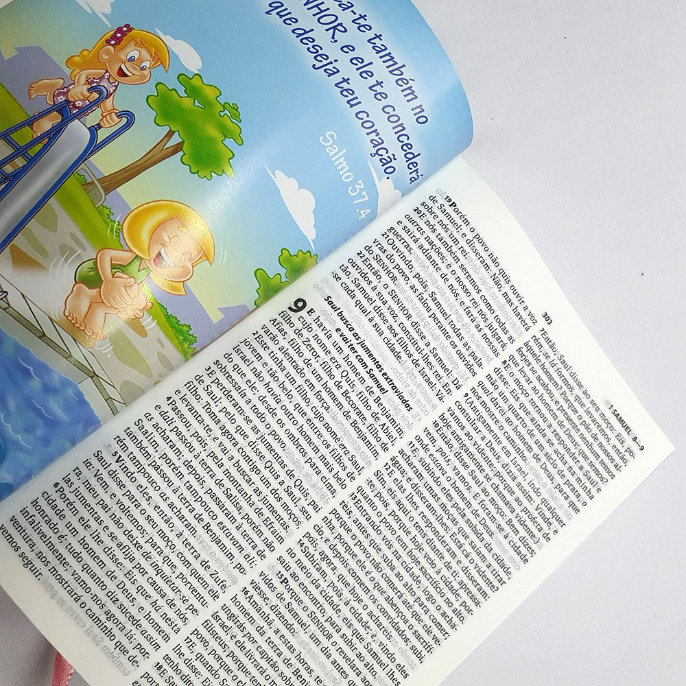 BÍBLIA TURMINHA DA GRAÇA — CAPA ALMOFADADA MENINA
