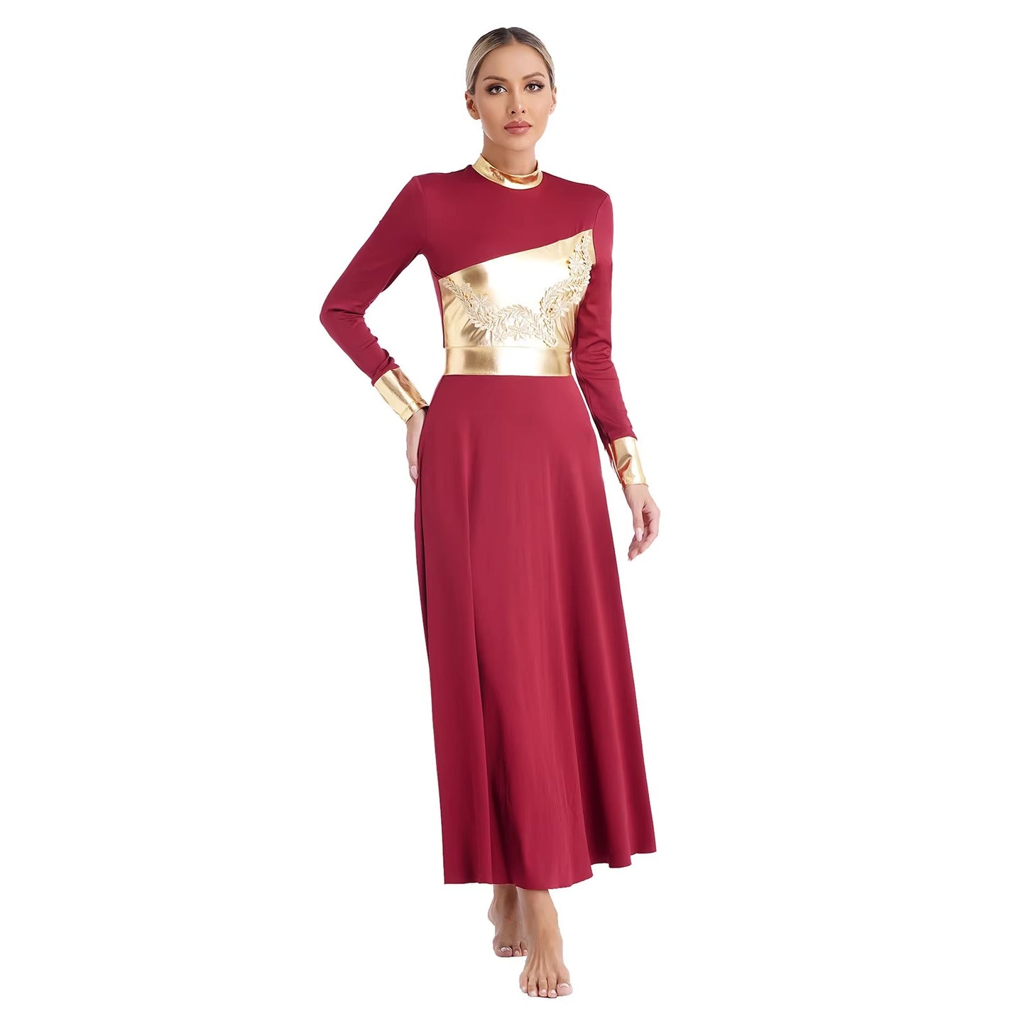 Vestido de Coreografia Metálico com Apliques