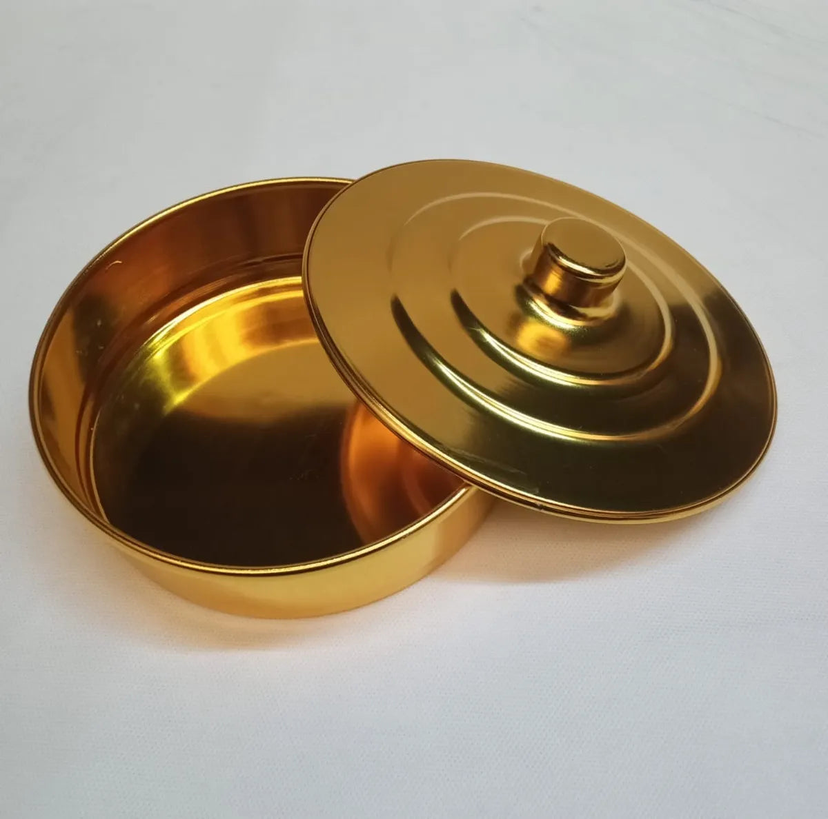 BANDEJA DE ALUMÍNIO DOURADA PARA PÃO