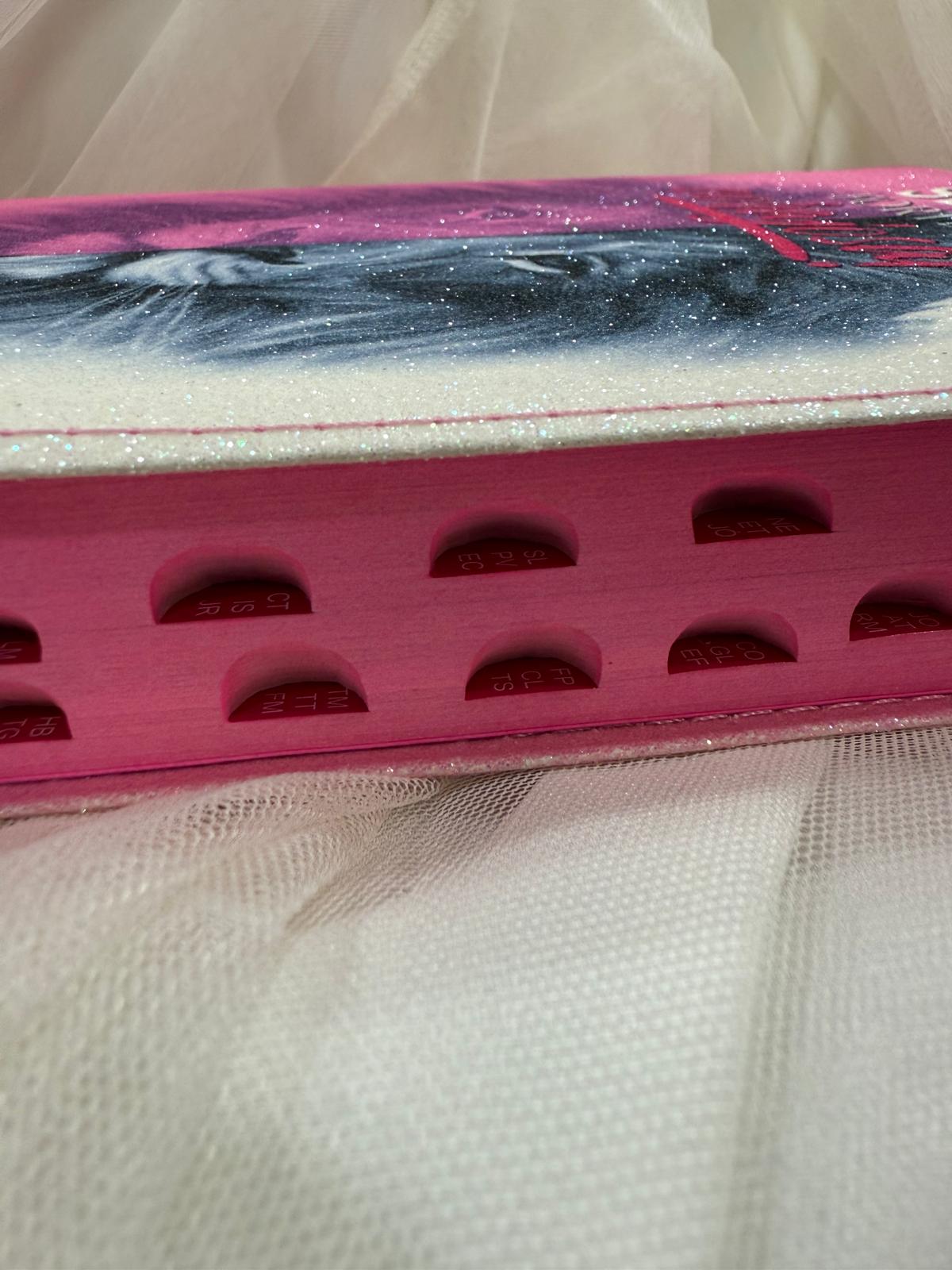 BIBLIA GLITTER SEJA FORTE E COROJOSA
