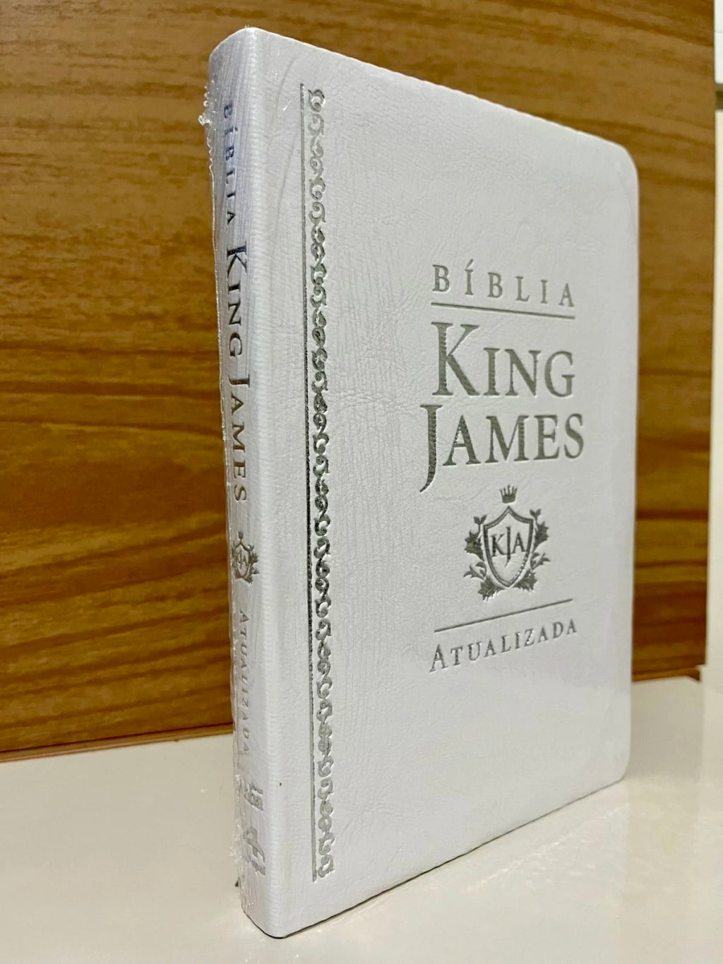 BÍBLIA KING JAMES ATUALIZADA — ULTRAFINA LUXO | BEIRAS PRATEADAS