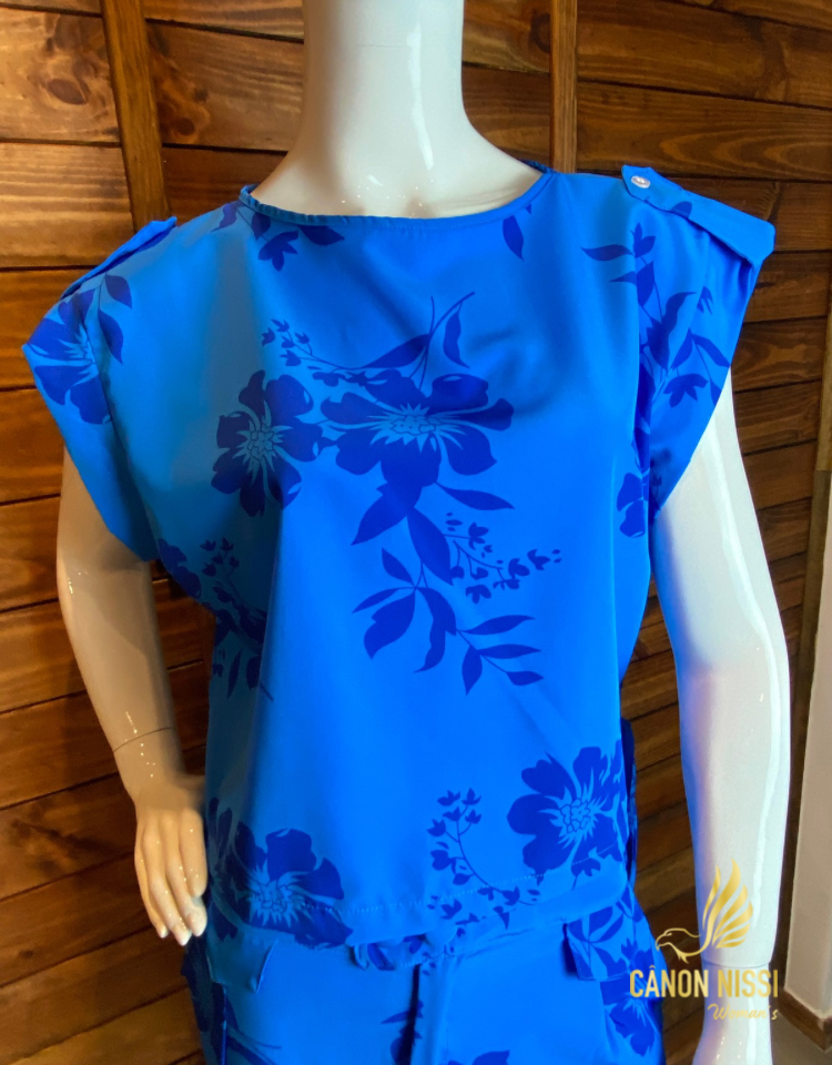 CONJUNTO DE CALÇA E BLUSA FLORAL PLUS SIZE- ISÍS