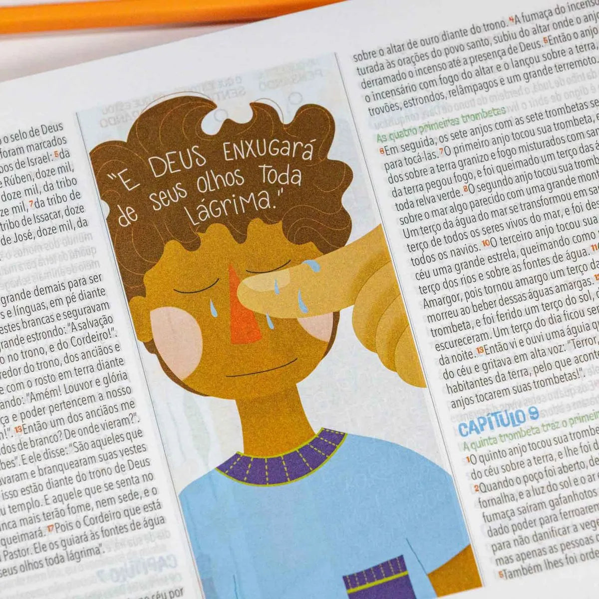 BÍBLIA ILUSTRADA ANOTE KIDS | NVT | CAPA DURA STICKERS