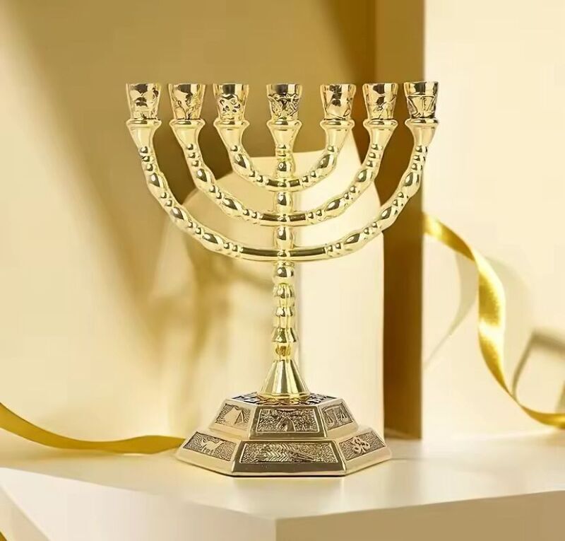 Candeladro Menorá Gold Templo Judaico 13x10 cm