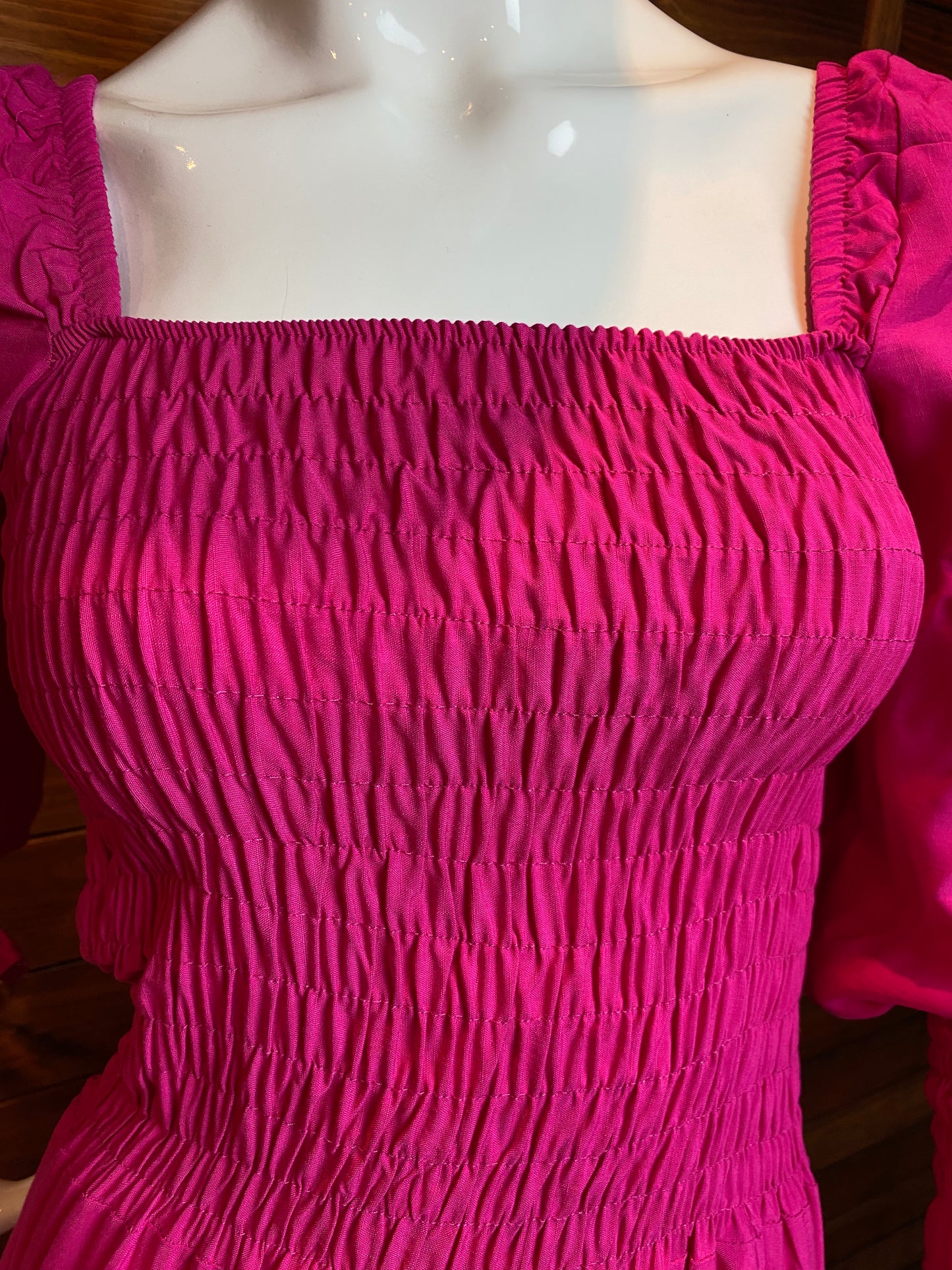 VESTIDO VISCOLINHO COM MANGA BORBADA - REBECA