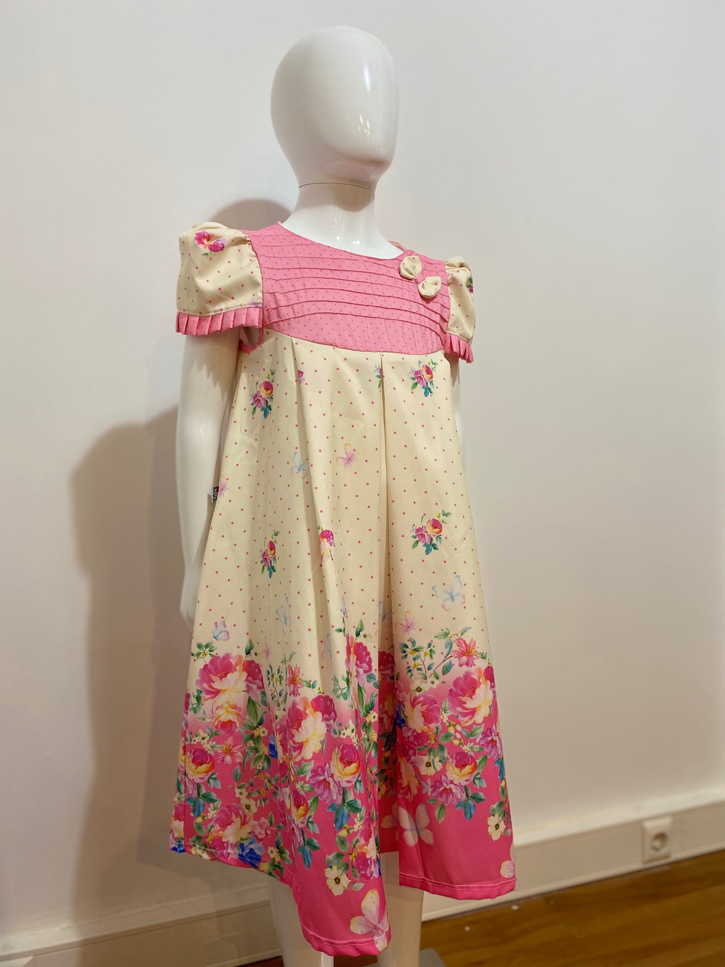 VESTIDO TRAPEZIO LUXO ROSA BEBE COM BOLINHAS
