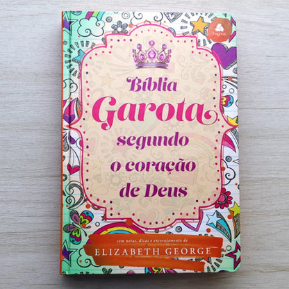 BÍBLIA DA GAROTA SEGUNDO O CORAÇÃO DE DEUS | NVB | CAPA DURA JUVENTUDE