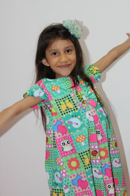 VESTIDO TRAPÉZIO CASUAL PASSARINHO