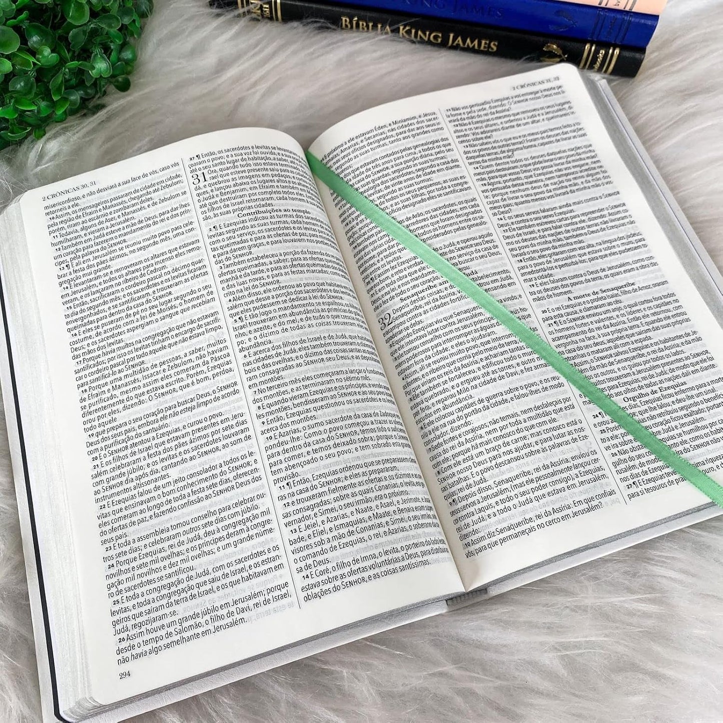 BIBLIA KING JAMES FIEL 1611 ULTRA FINA AMPLIADA - BRANCA