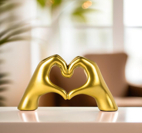 Objeto Decorativo Mãos em Coração Gold