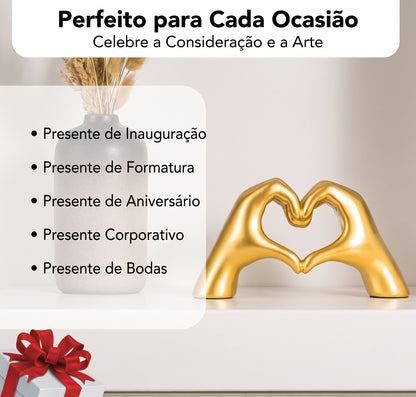 Objeto Decorativo Mãos em Coração Gold