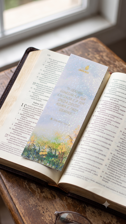 MARCADOR DE PÁGINAS LAMINADO HOLOGRÁFICO – ILUSTRAÇÃO FÉ (SALMOS 121:8)