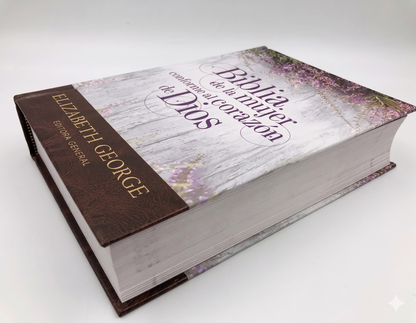 The Bible for Women According to God's Own Heart (Spanish)