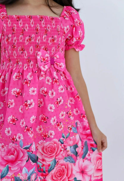 Bubblegum pink puff - 04 years