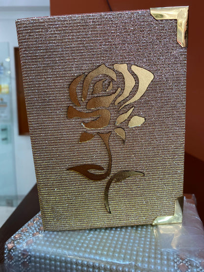BÍBLIA JULIANNA ROSA DOURADA 16x11