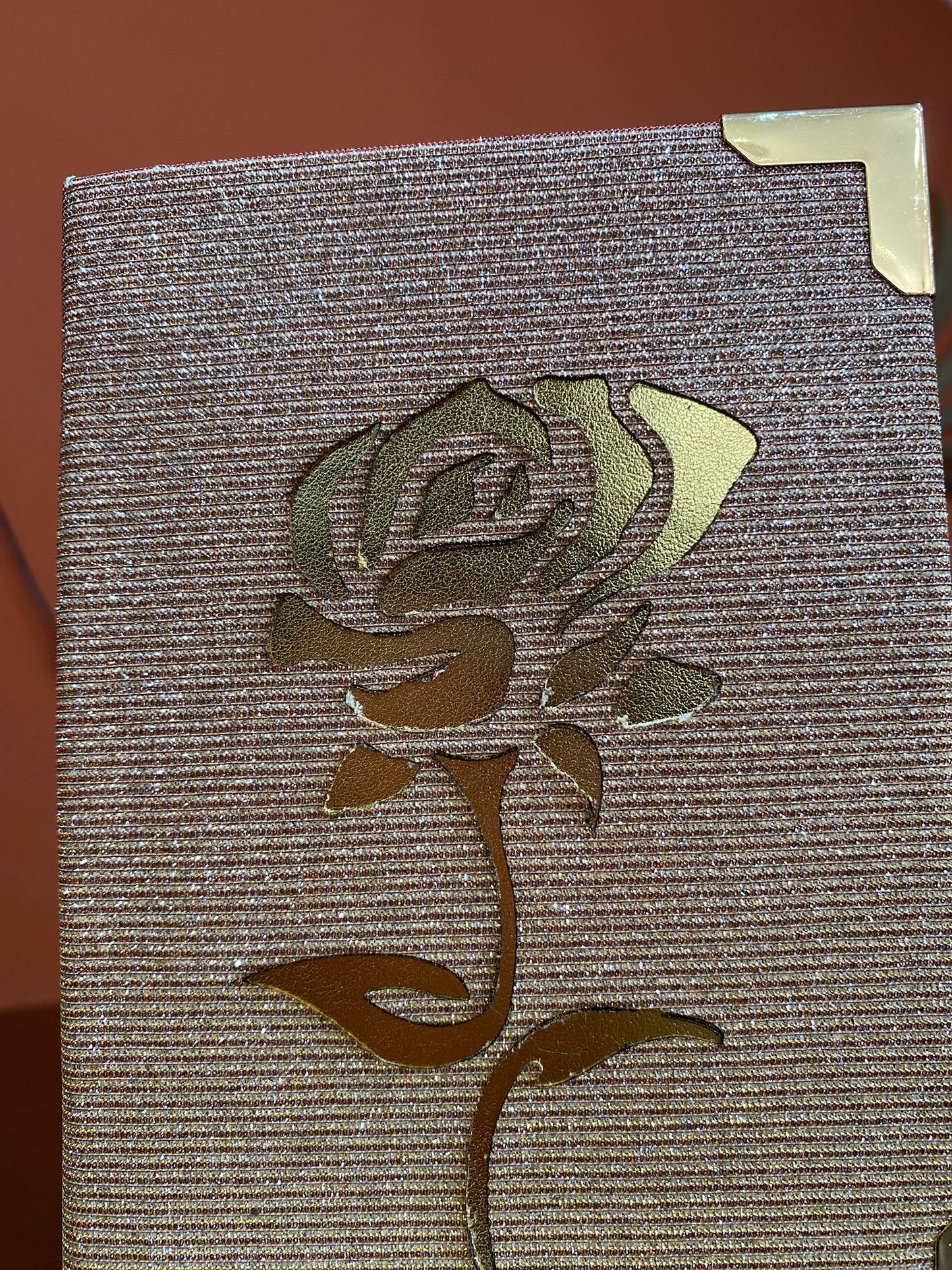 BÍBLIA JULIANNA ROSA DOURADA 16x11