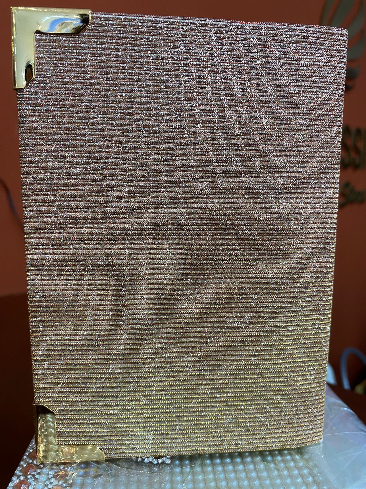 BÍBLIA JULIANNA ROSA DOURADA 16x11
