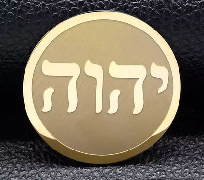 PIN METÁLICO TETRAGRAMA AÇO INOXIDÁVEL DOURADO
