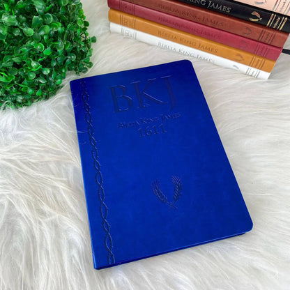 BIBLIA KING JAMES FIEL 1611 ULTRA FINA AMPLIADA - AZUL
