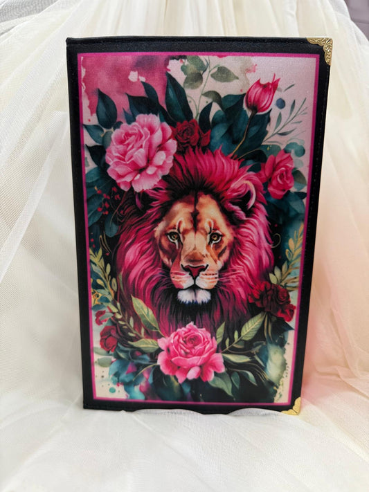 BIBLIA LEAO COROADO DE FLORES
