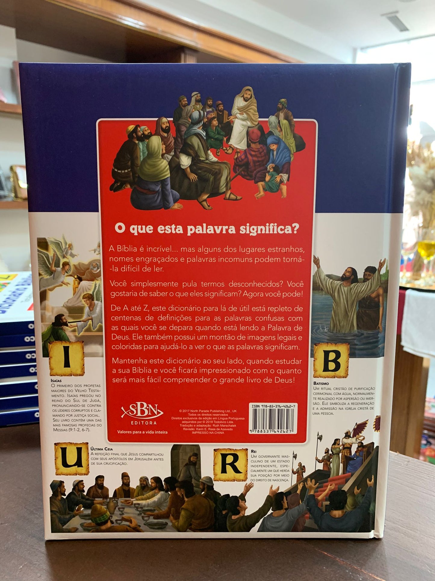 DICIONÁRIO BÍBLICO TOTALMENTE ILUSTRADO: DE A A Z