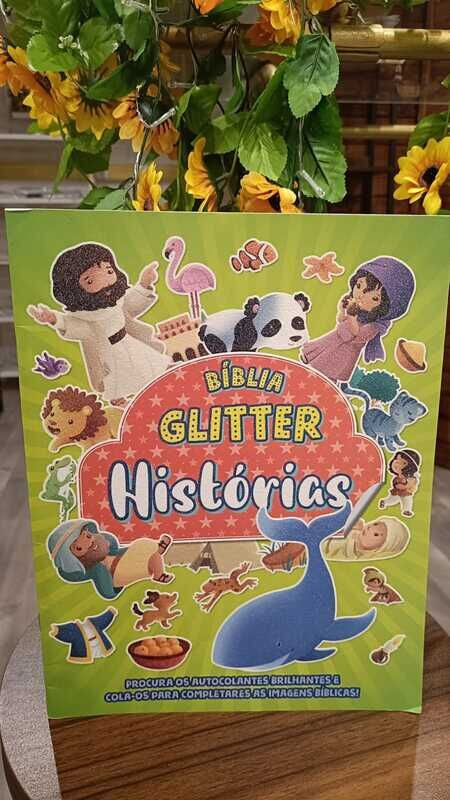 Bíblia tipo revista Glitter- Histórias