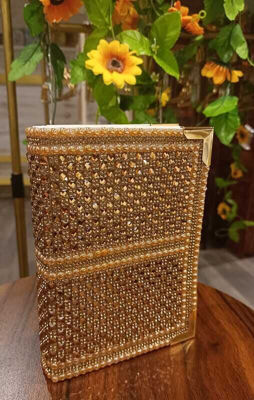Bíblia ELIANNA Gold 17x13 HARPA Letra Grande