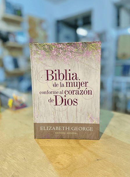 The Bible for Women According to God's Own Heart (Spanish)