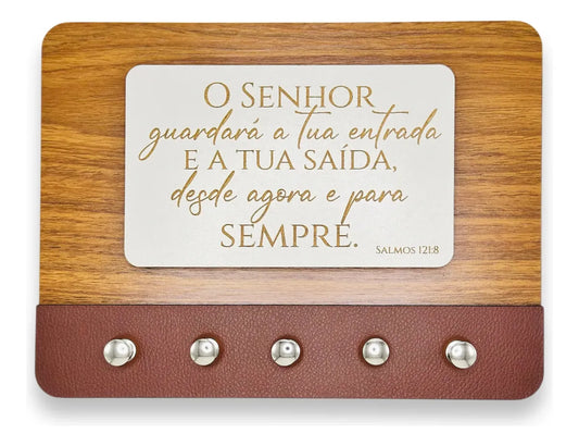 Porta chaves MDF com acabamento em couro - O Senhor Guardara a tua entrada