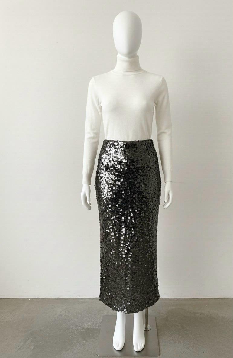 SAIA LANTEJOULAS PRETA MIDI