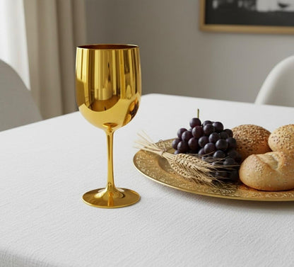 TAÇA DE PLASTICO DOURADO
