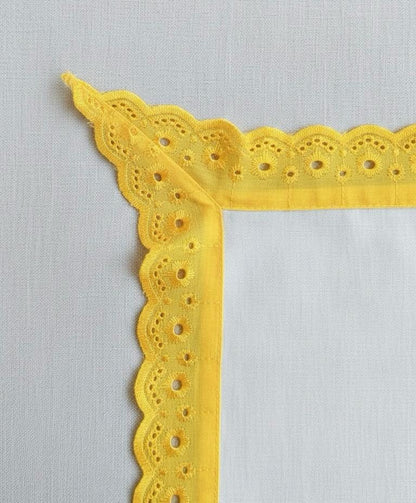 TOALHA PARA MESA DE SANTA CEIA RENDA AMARELA