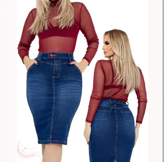 SAIA JEANS COM BOTOES VERMELHO 44