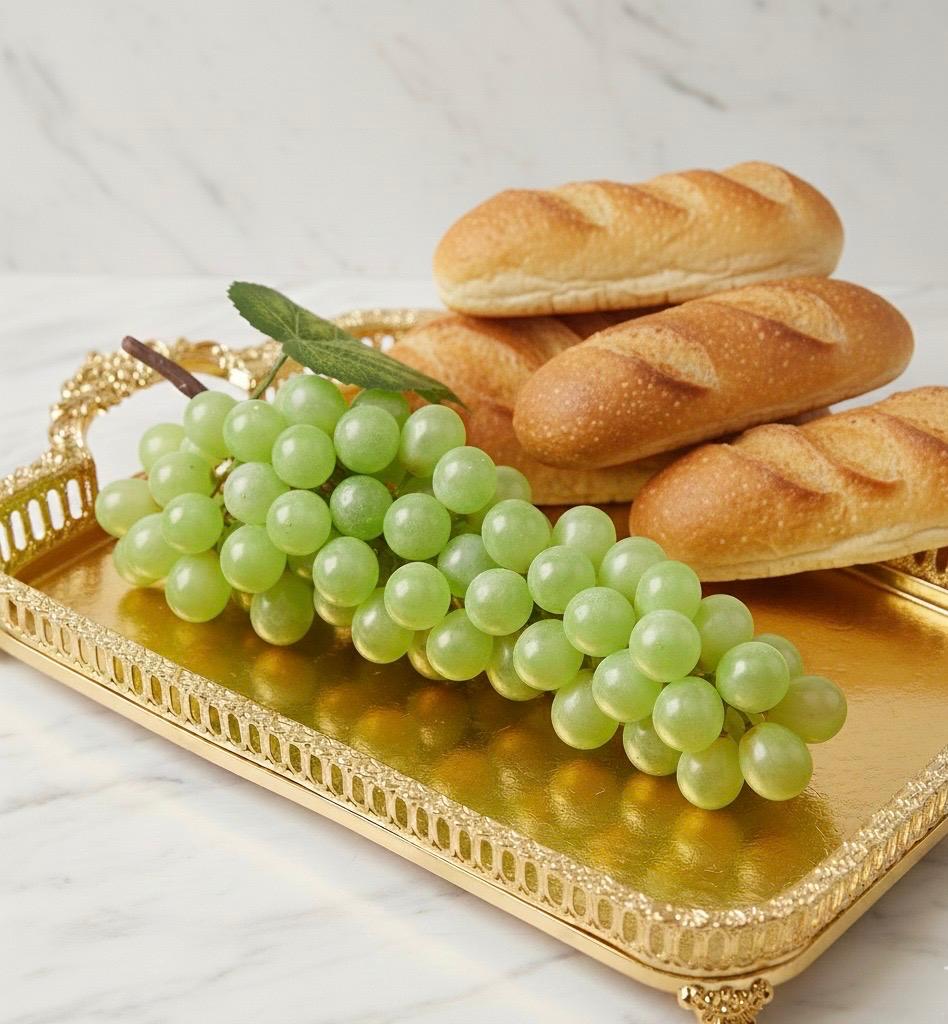 Green grapes