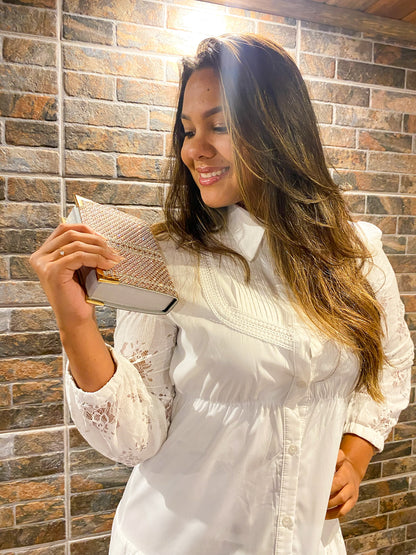 VESTIDO BRANCO DE RENDA COM BOTOES NA FRENTE - EVILIN