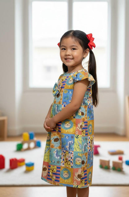VESTIDO TRAPÉZIO BICHINHOS