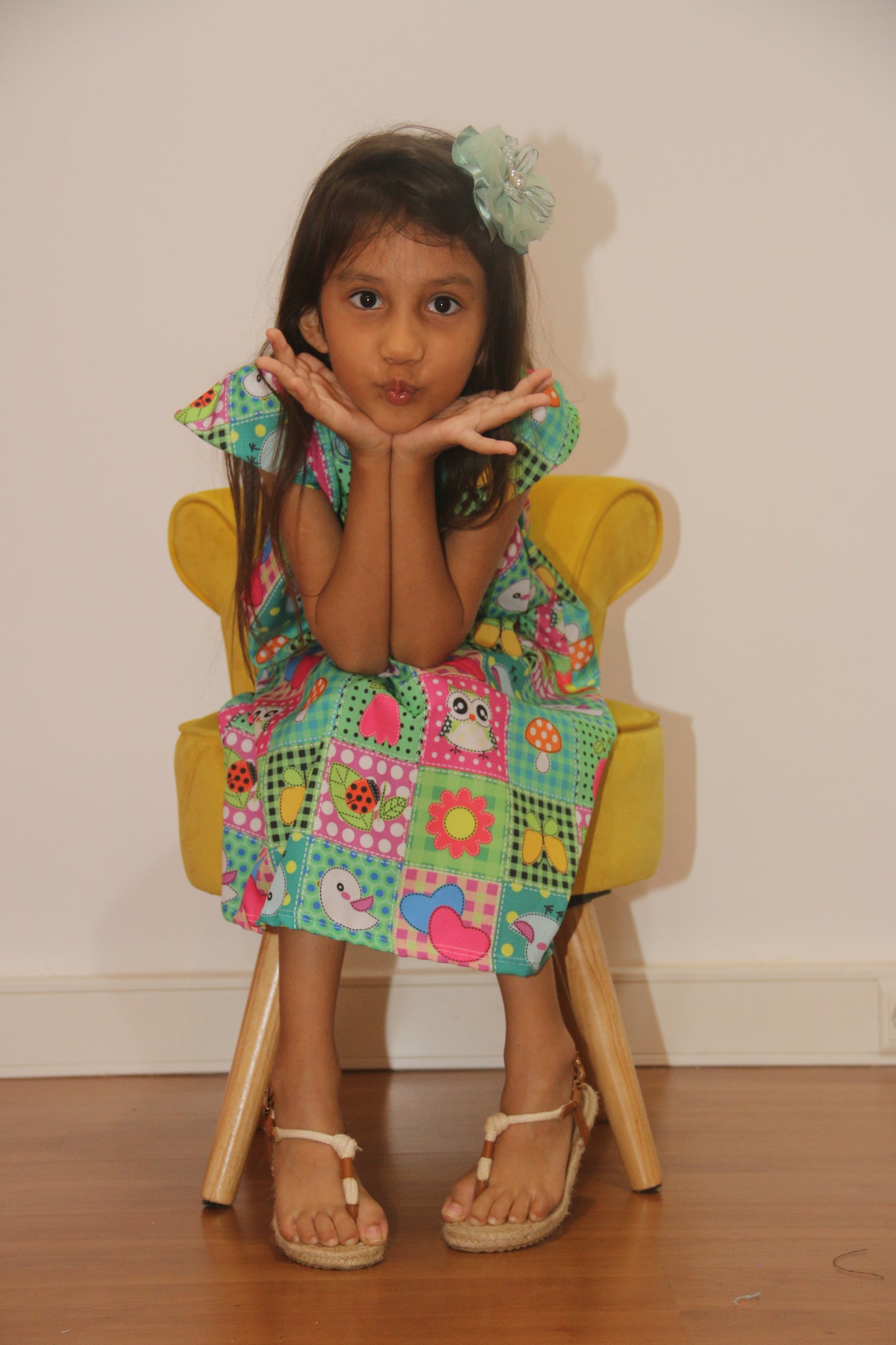 VESTIDO TRAPÉZIO CASUAL PASSARINHO