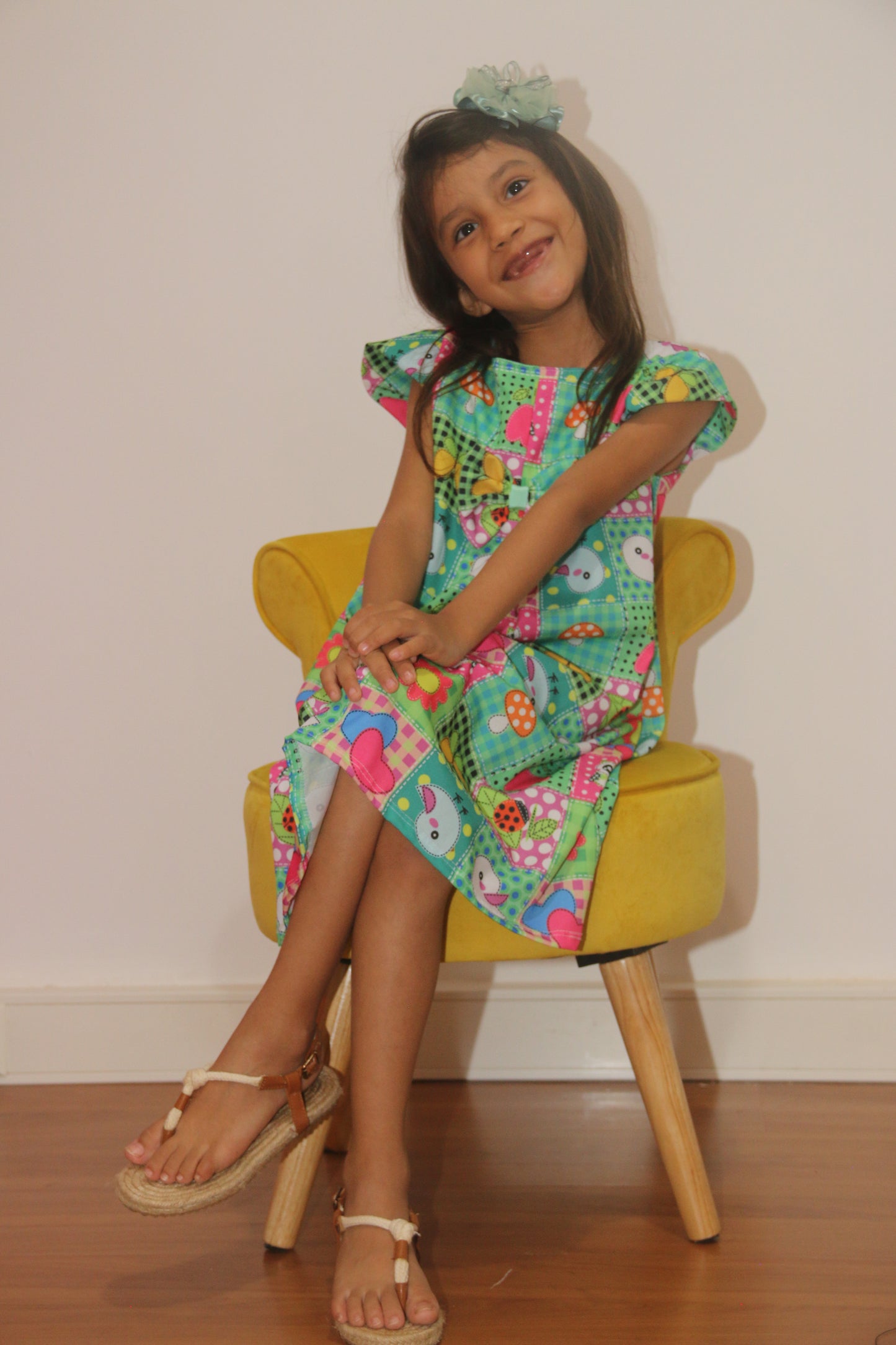 VESTIDO TRAPÉZIO CASUAL PASSARINHO