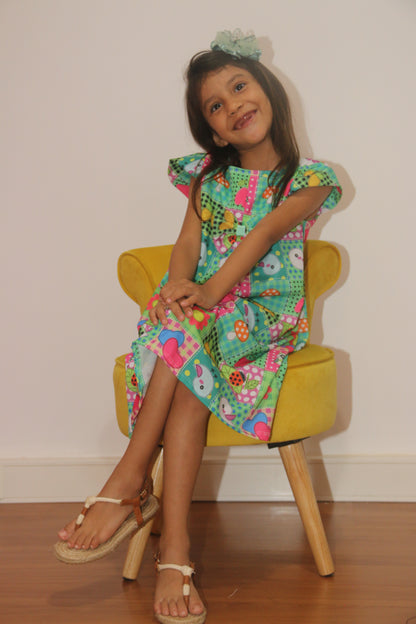 VESTIDO TRAPÉZIO CASUAL PASSARINHO